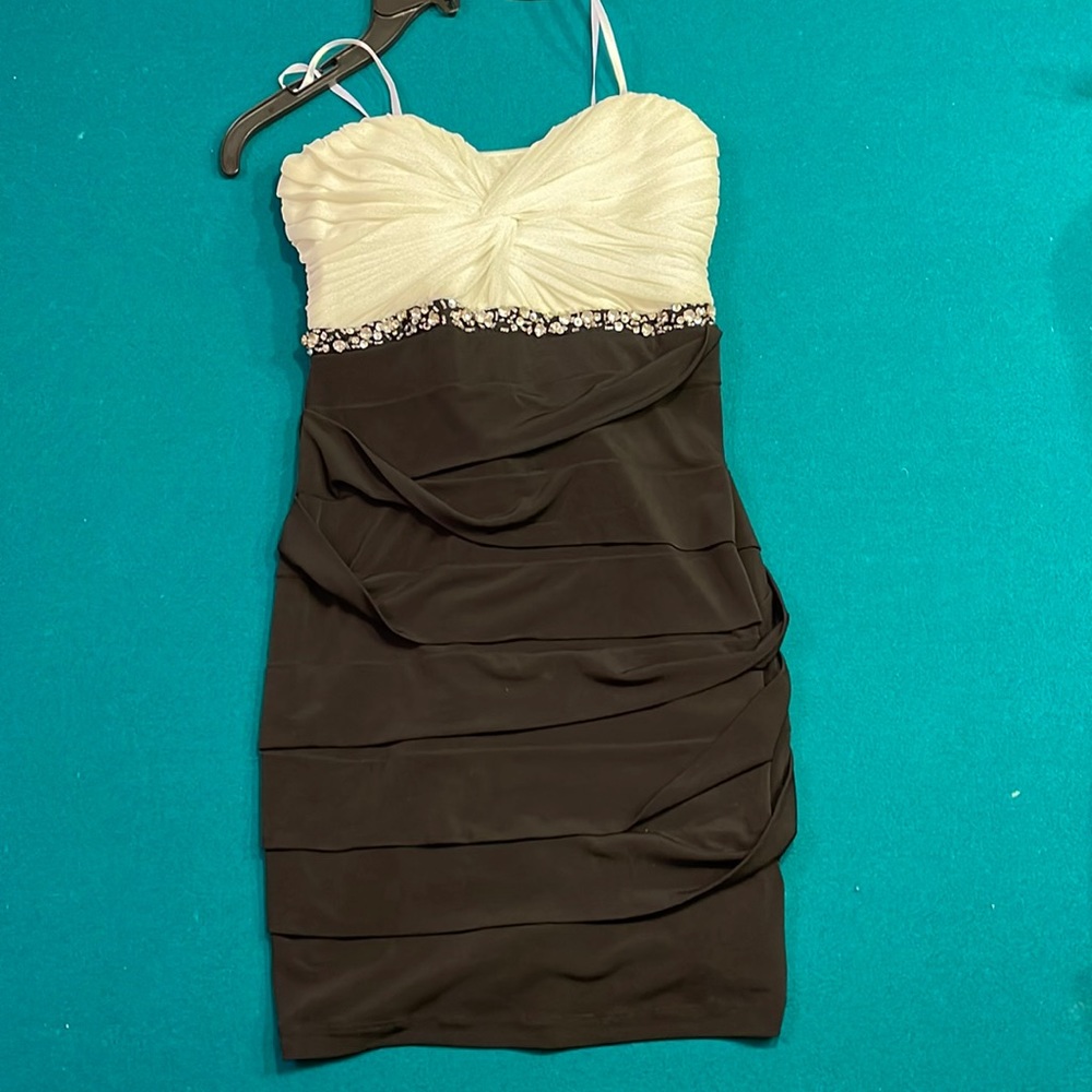 Girls medium prom dress